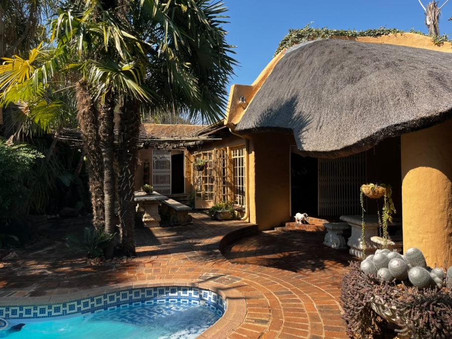 4 Bedroom Property for Sale in Wilkoppies North West